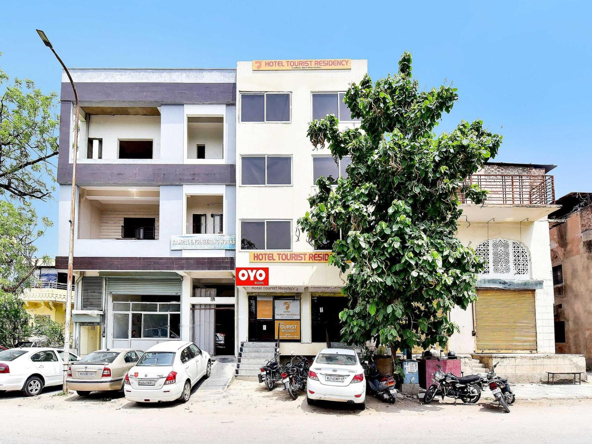 Super Hotel O Tourist Residency Jaipur Bagian luar foto